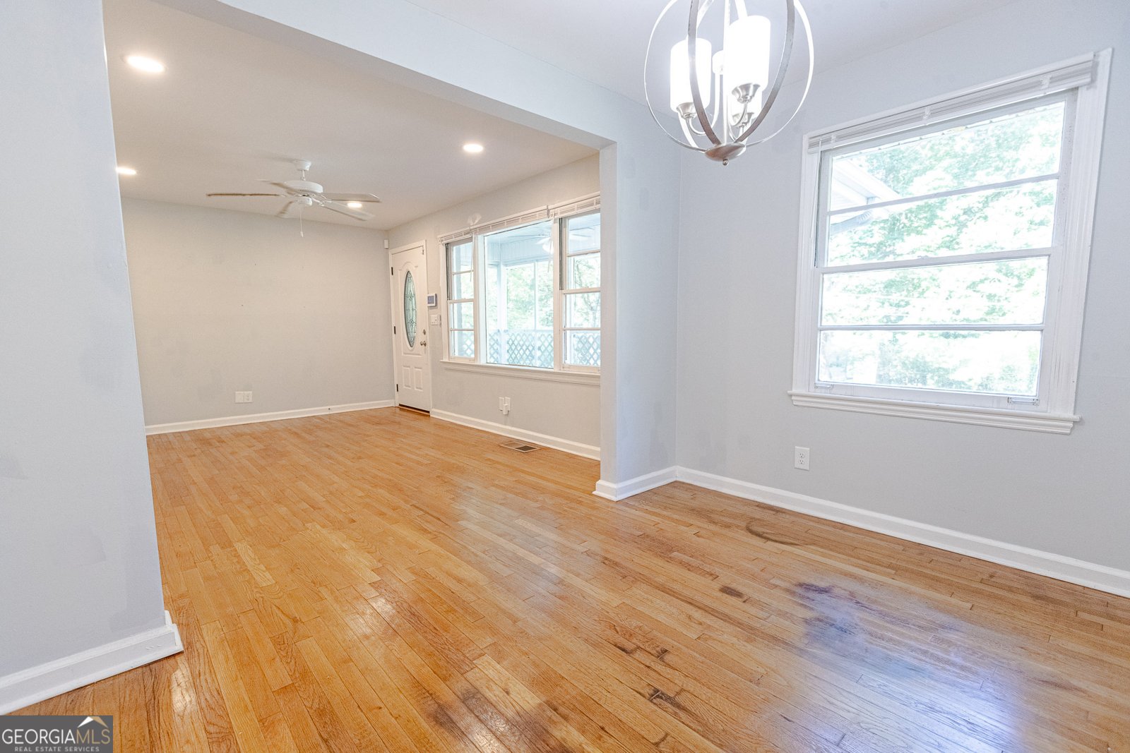 145 Holly Road Atlanta - 9
