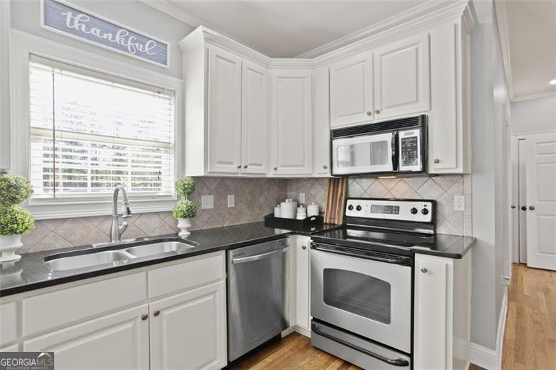 896 Winn Road Douglasville - 48