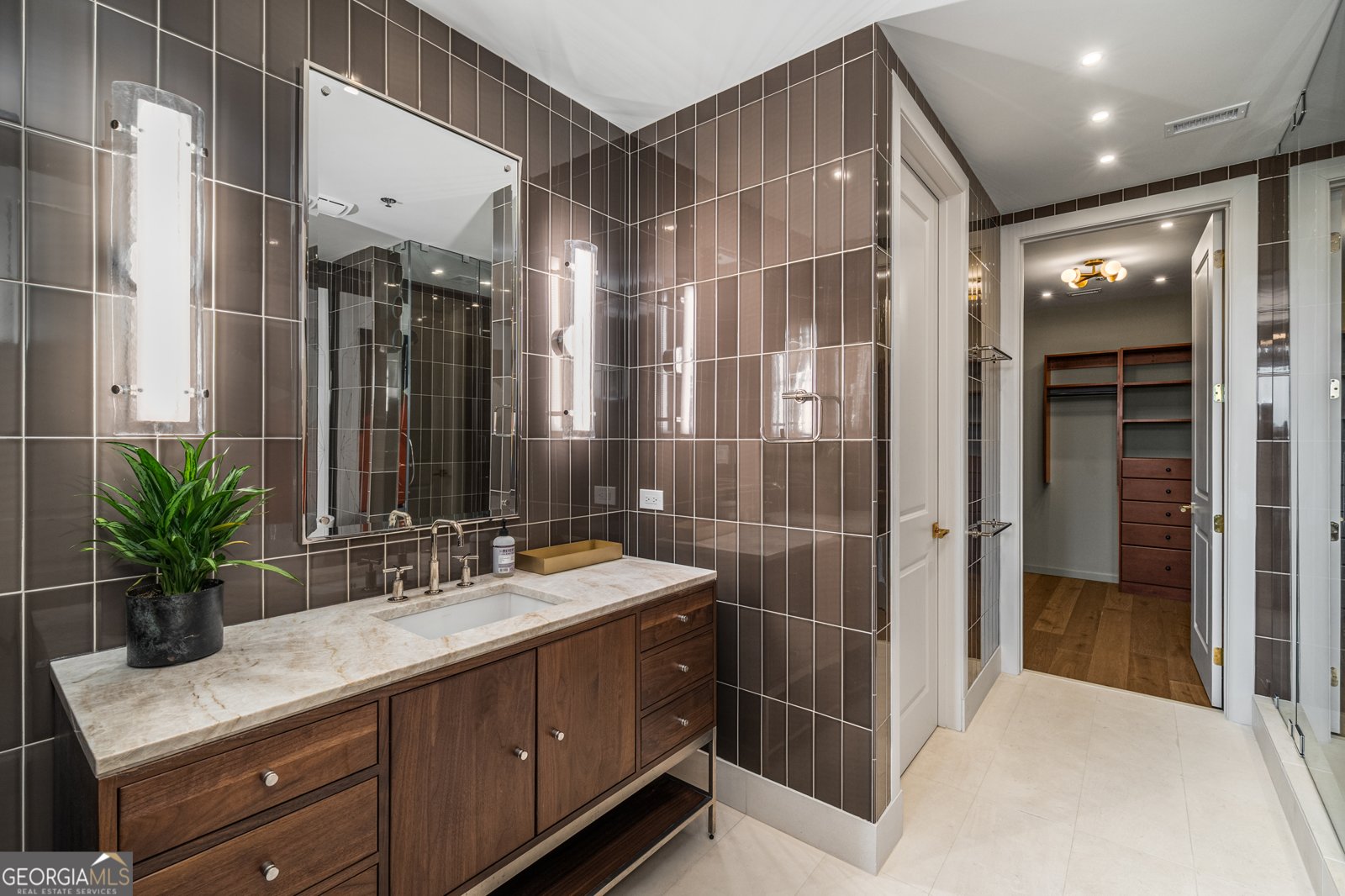 2233 Peachtree Road Atlanta - 33
