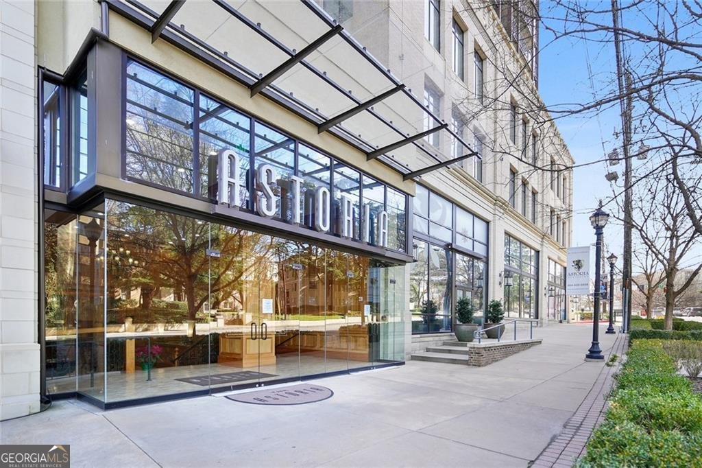 2233 Peachtree Road Atlanta - 42