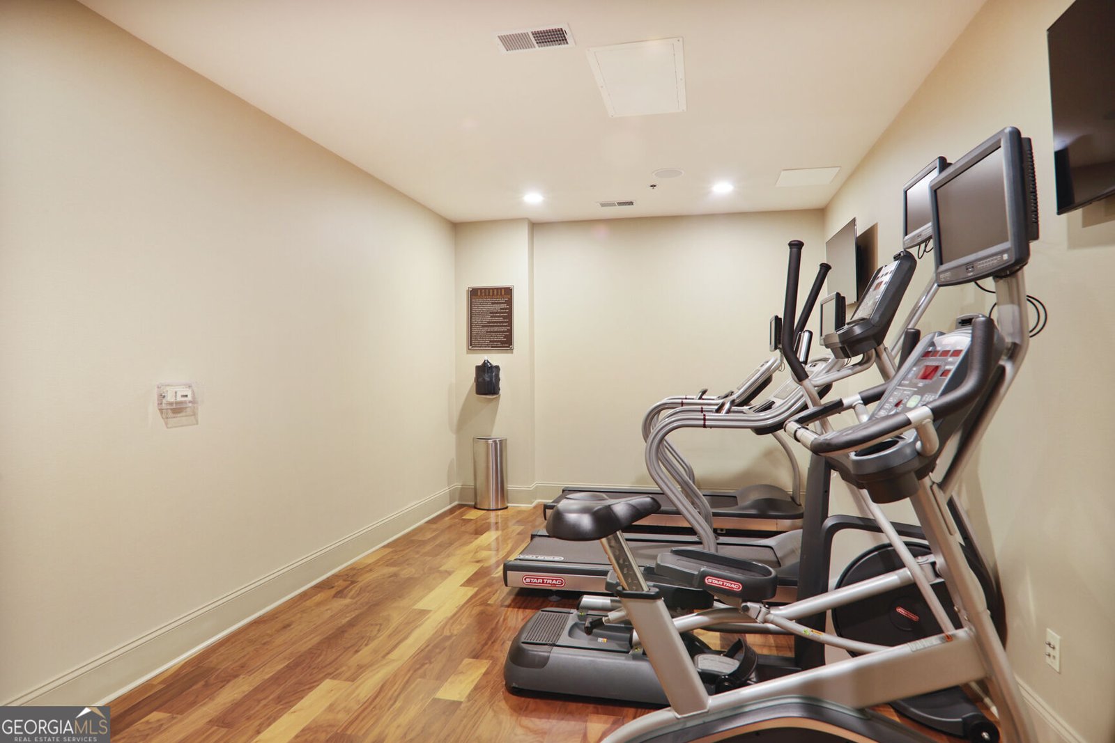 2233 Peachtree Road Atlanta - 48