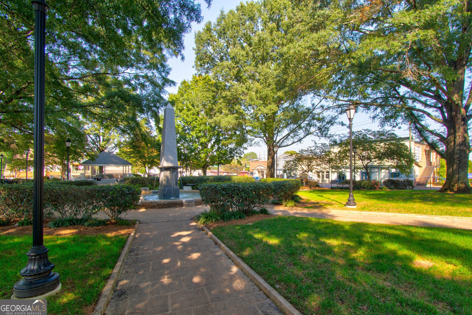 171 Riverview Trail Roswell - 44