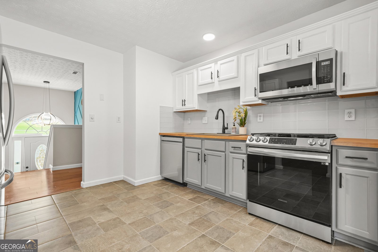 3927 Villager Way Rex - 11