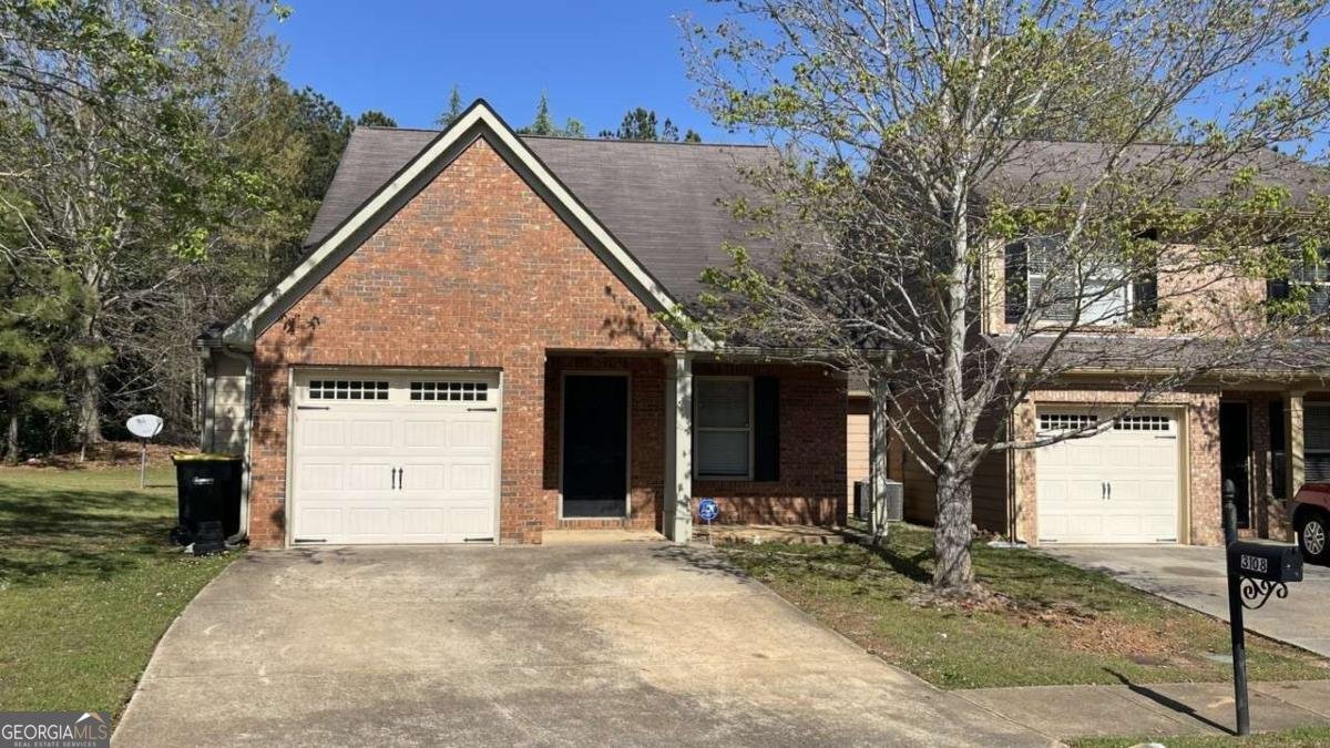 3108 Broadleaf Trail Fairburn - 1