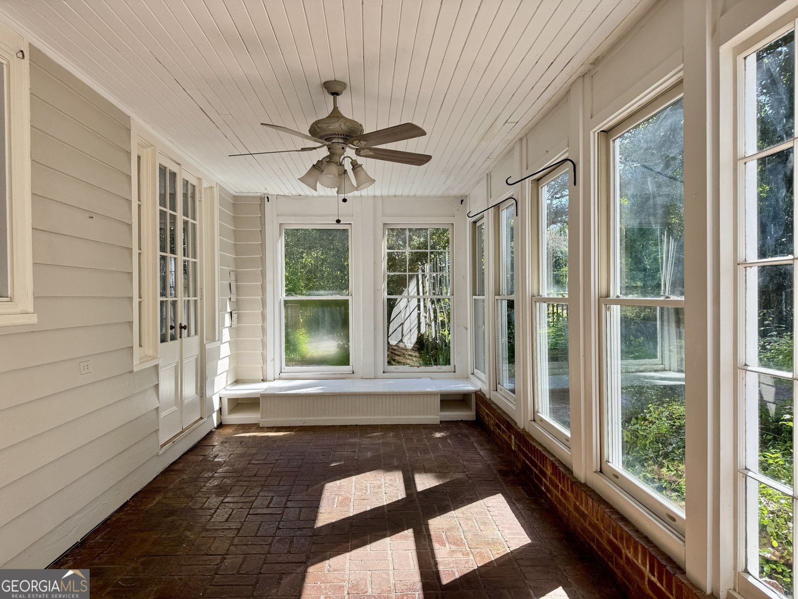 985 Boulevard Macon - 23