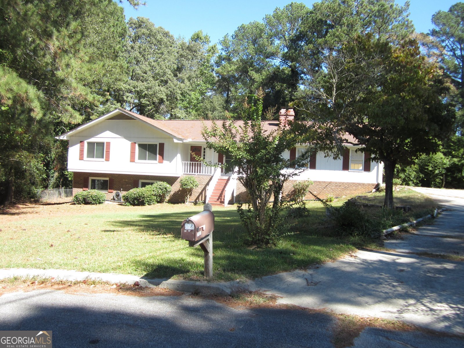2107 Briarwood Court Snellville - 2