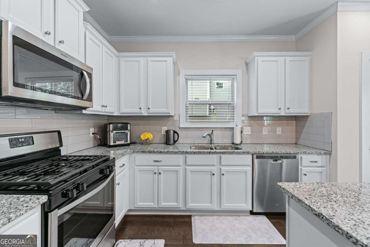 6424 Barker Station Walk Sugar Hill - 13
