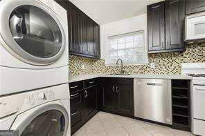 5672 Kingsport Drive Atlanta - 13