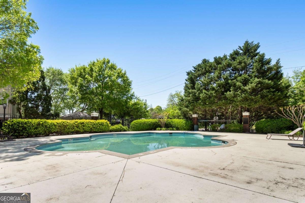375 Highland Avenue Atlanta - 35