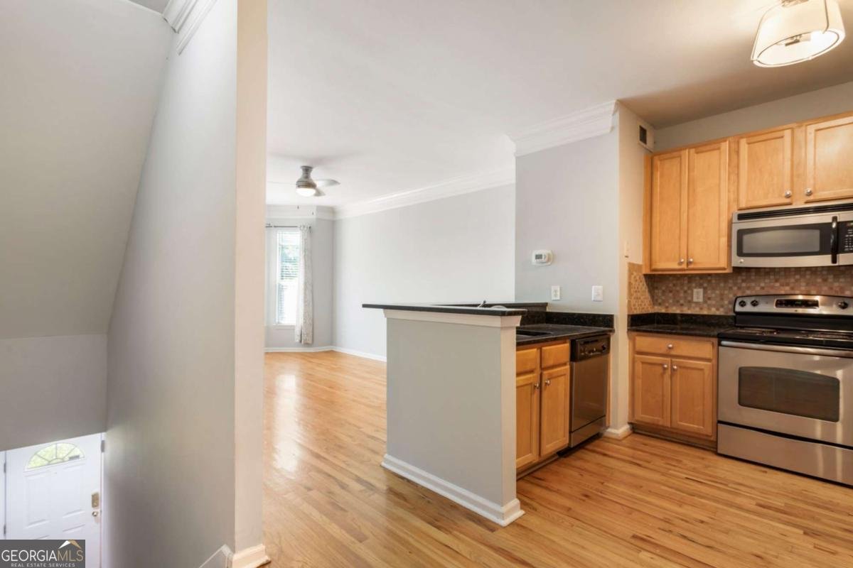 375 Highland Avenue Atlanta - 5