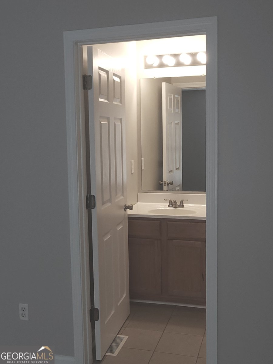 3336 Waldrop Trail Decatur - 35