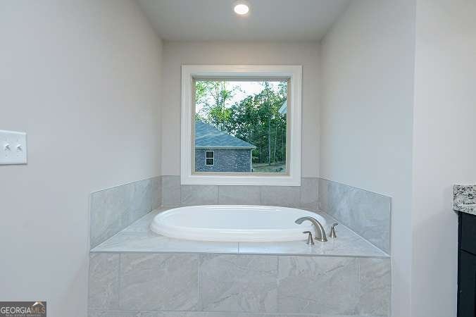 247 Lotus Lane Covington - 28