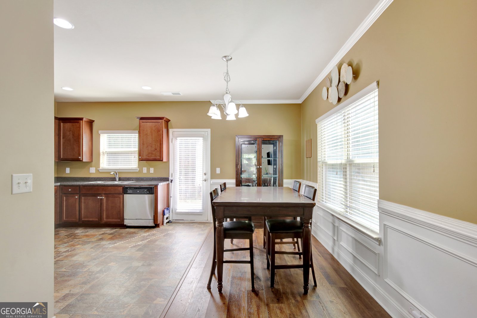 890 Crescent Lane Griffin - 6