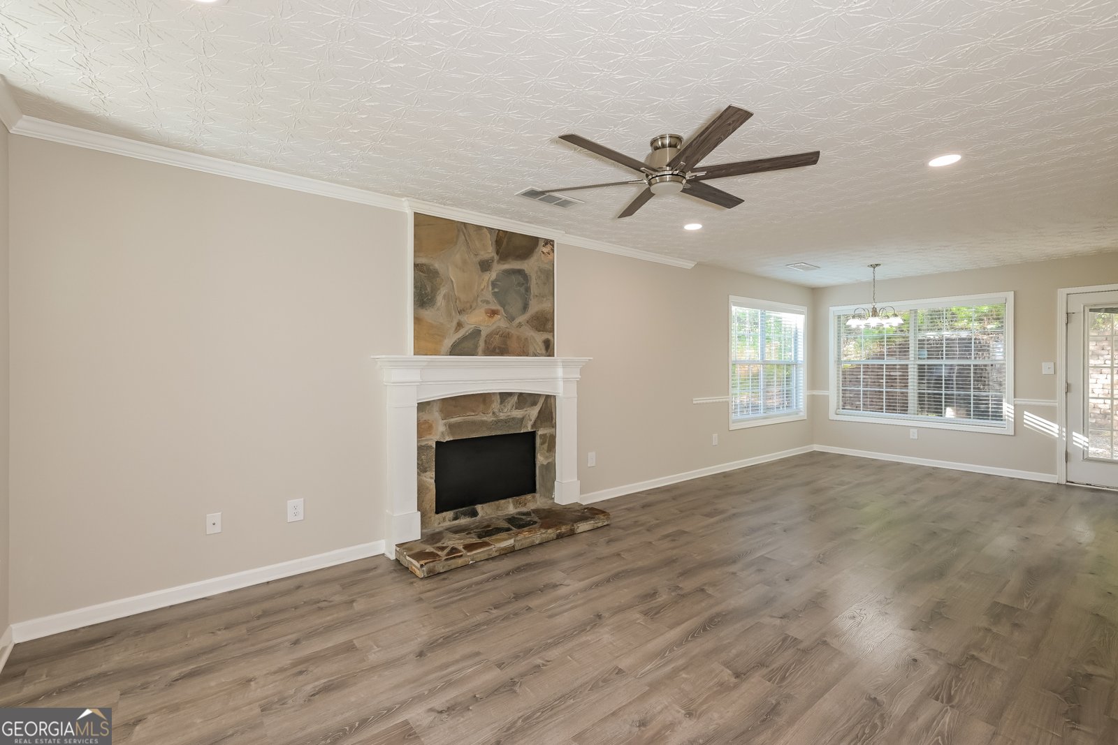 7161 Bowie Drive Lithonia - 3
