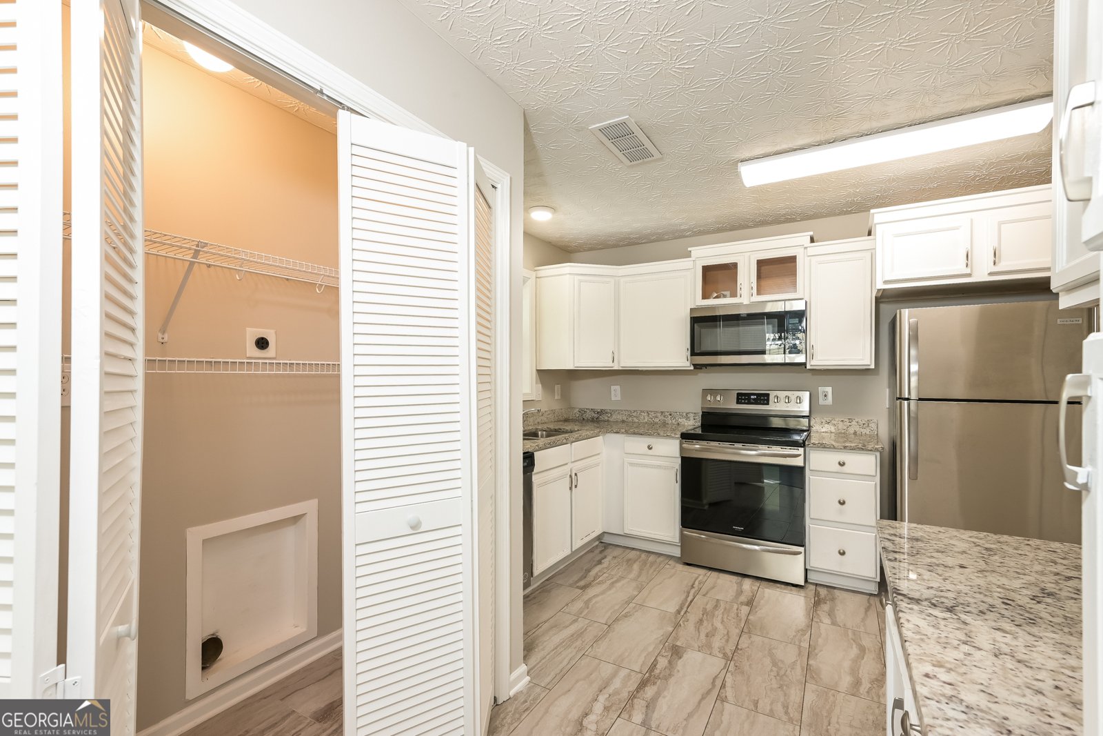 7161 Bowie Drive Lithonia - 9
