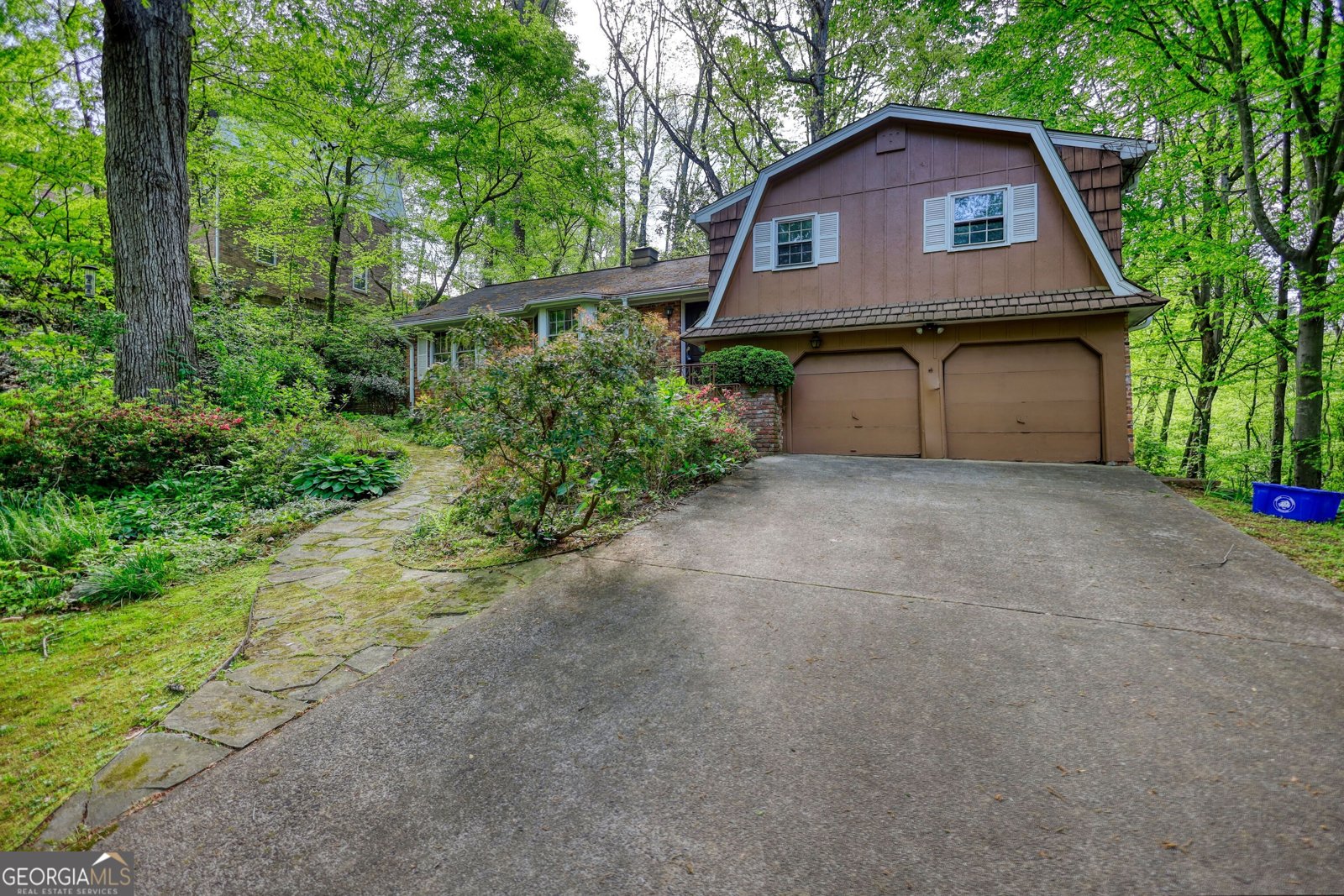 2520 Overlook Way Atlanta - 1