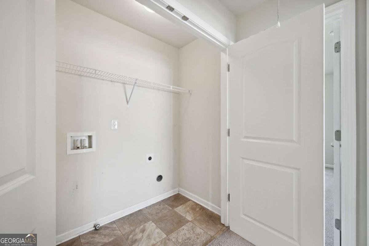 5675 Laurel Ridge Circle Atlanta - 32