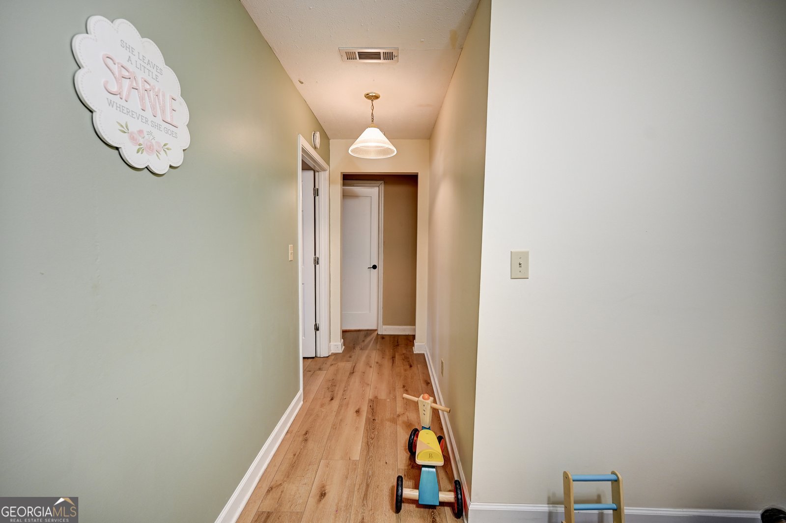 260 Lovers Lane Armuchee - 1