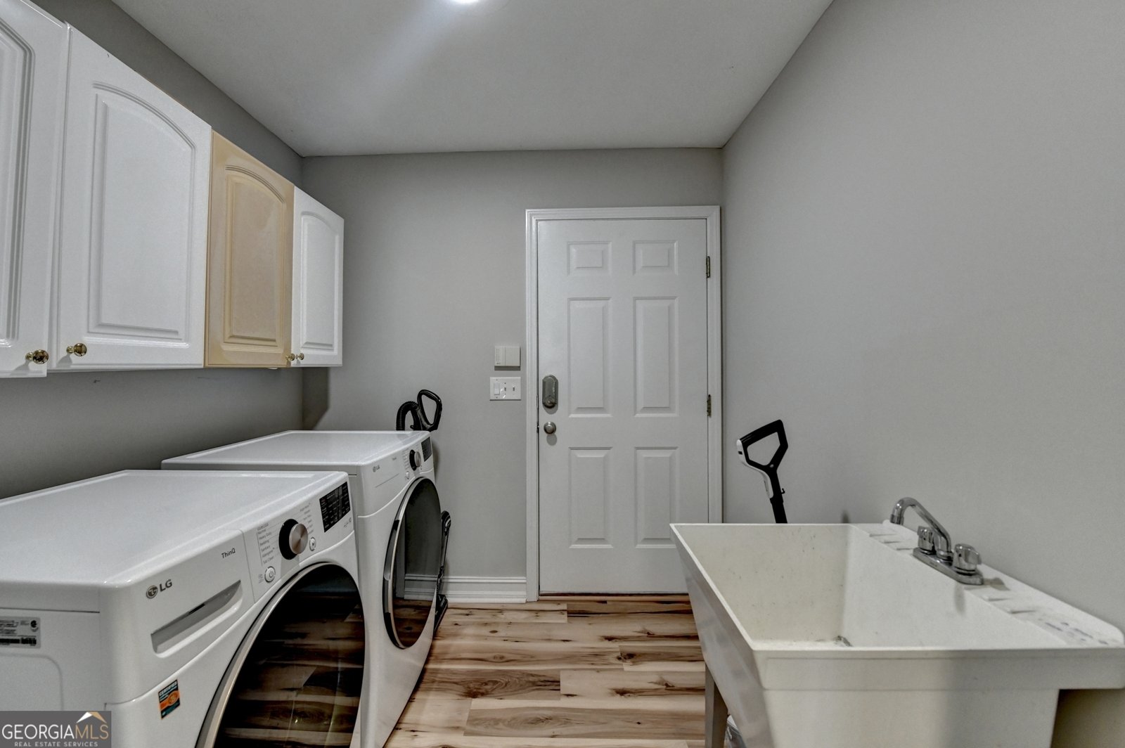 677 Anchorage Avenue Grayson - 56