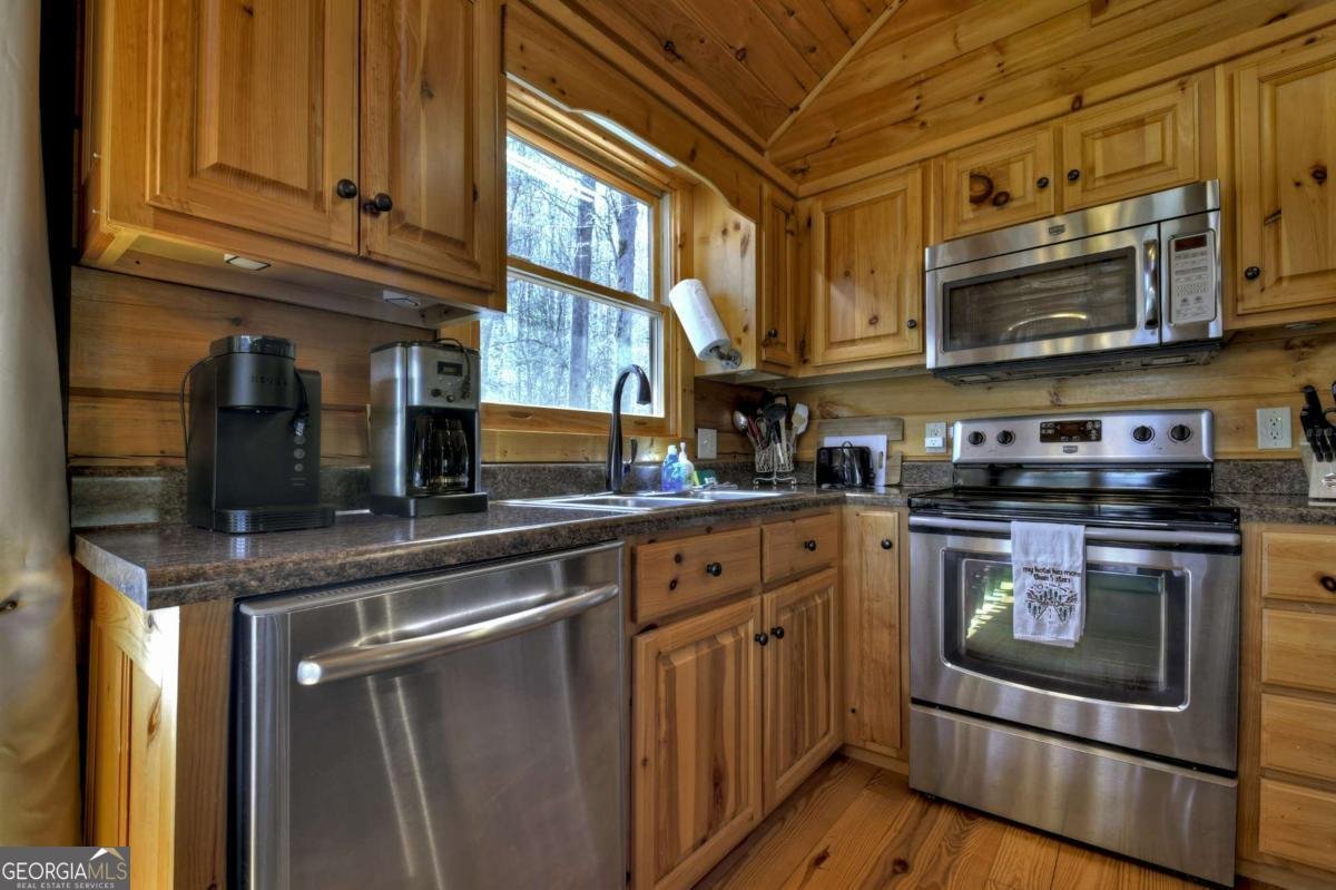 170 Humphrey Heights Road Mineral Bluff - 12