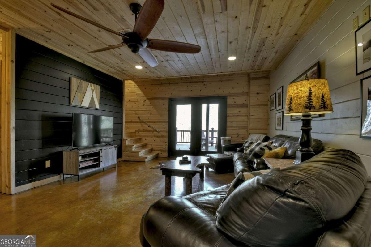170 Humphrey Heights Road Mineral Bluff - 32