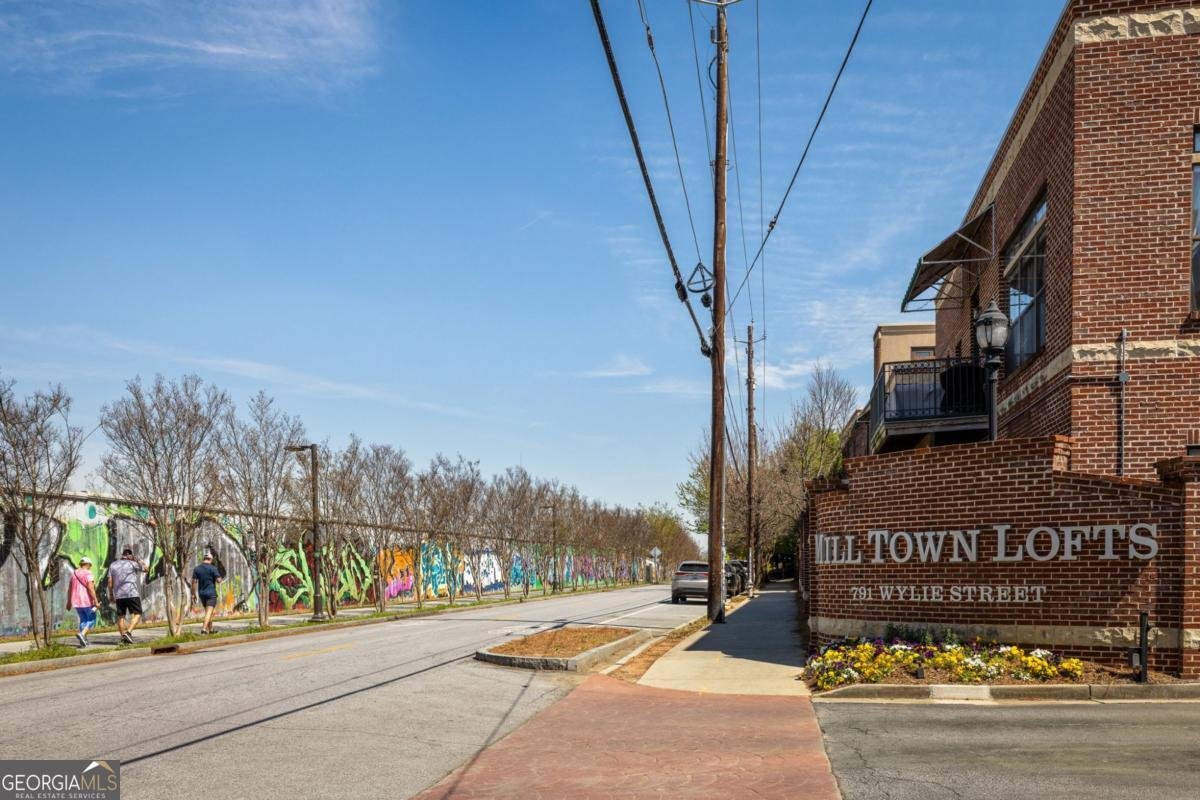 791 Wylie Street Atlanta - 27