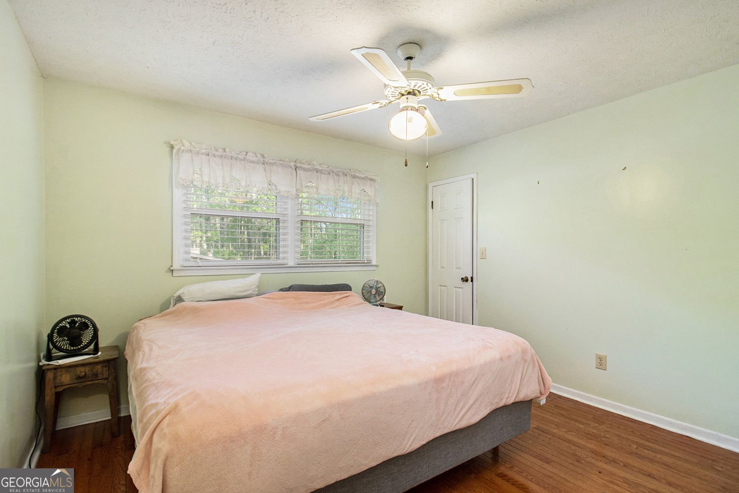 215 North Mourning Dove Drive Fayetteville - 13