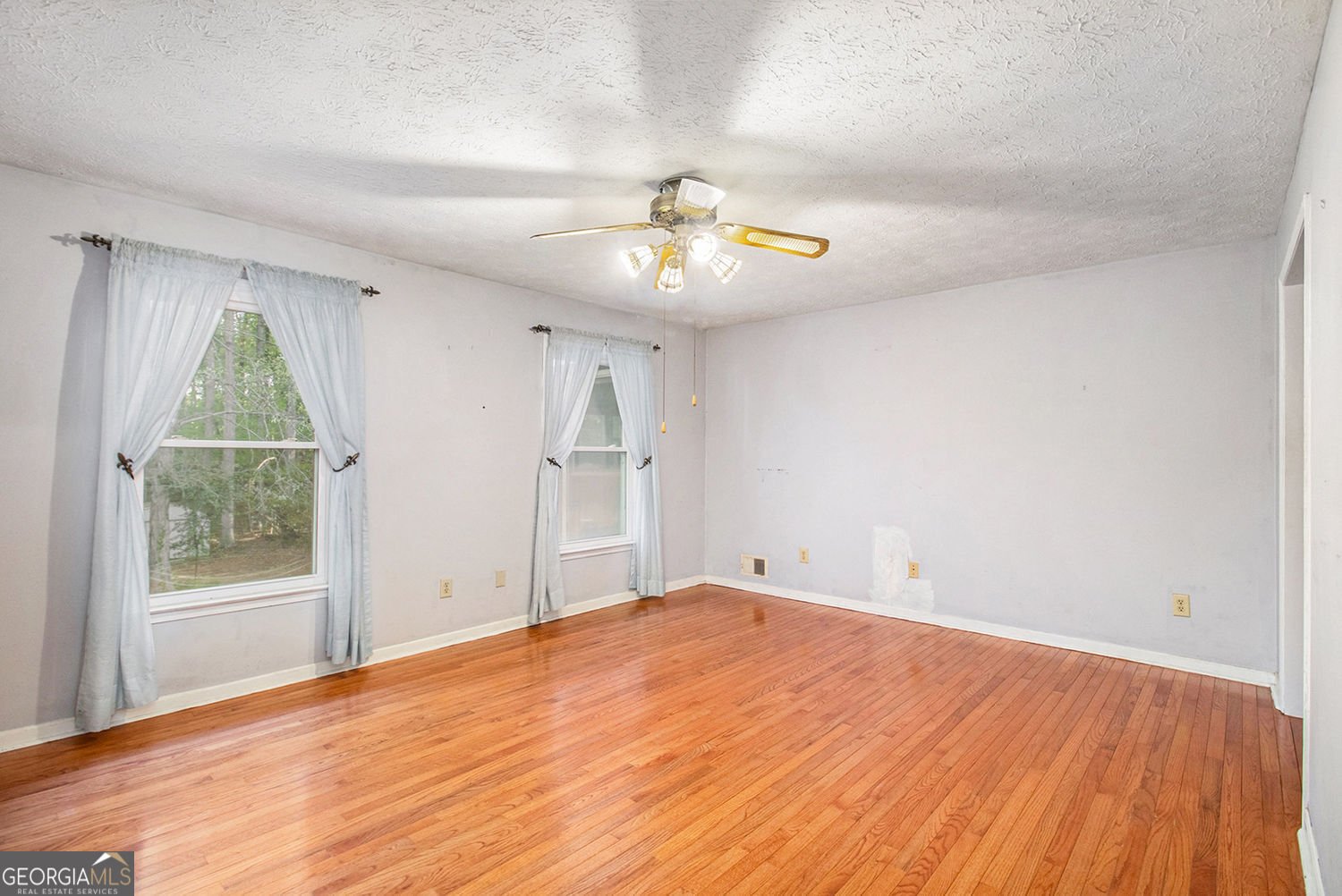 215 North Mourning Dove Drive Fayetteville - 9