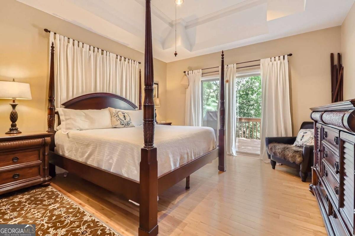 1872 Lake Lucerne Drive Lilburn - 12