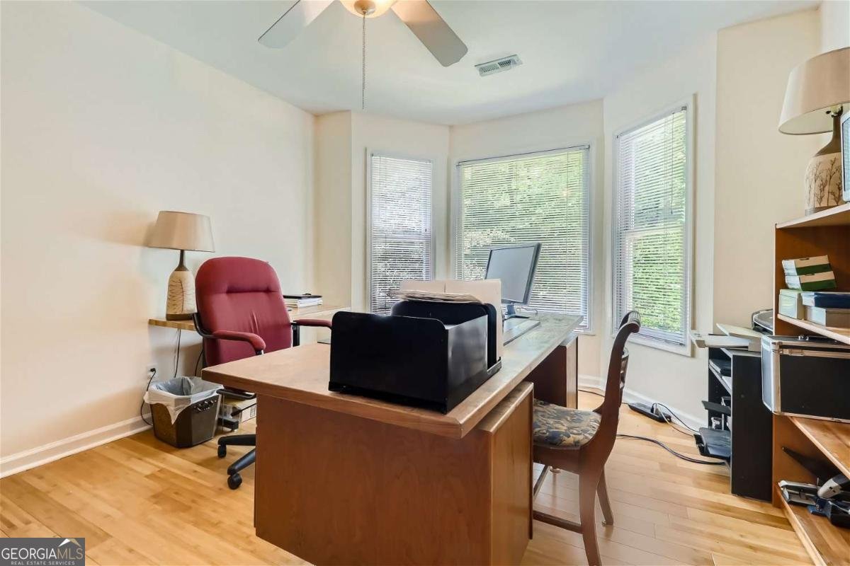 1872 Lake Lucerne Drive Lilburn - 19