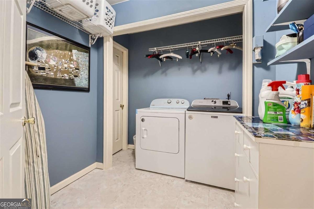 1872 Lake Lucerne Drive Lilburn - 21