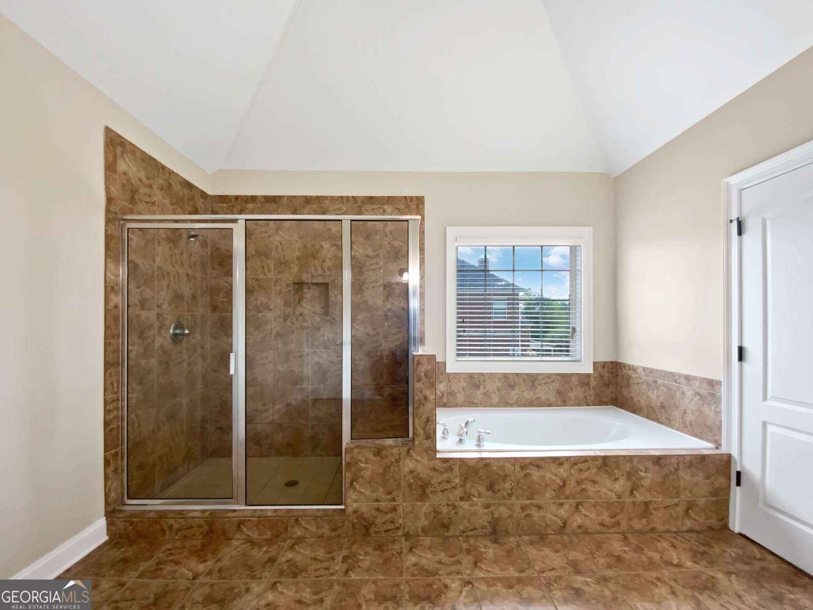 400 Icicle Court Hampton - 22