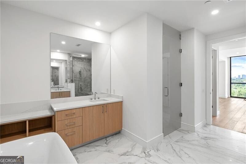 2425 Peachtree Road Atlanta - 24