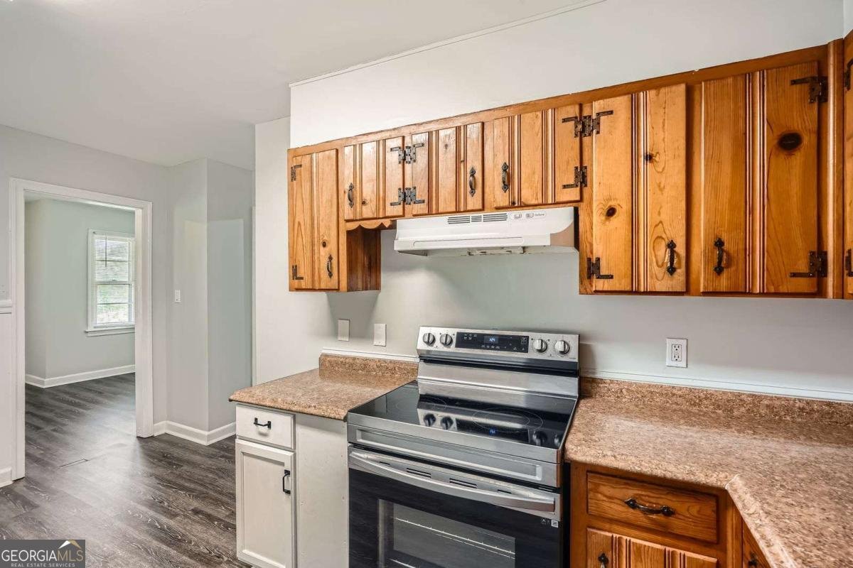 1105 Parkwood Drive Forest Park - 7