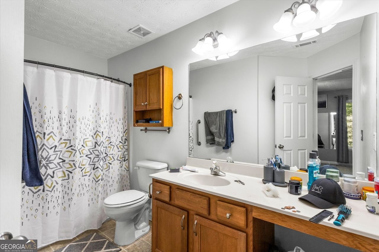 320 LITTLE CREEK Road Lawrenceville - 23