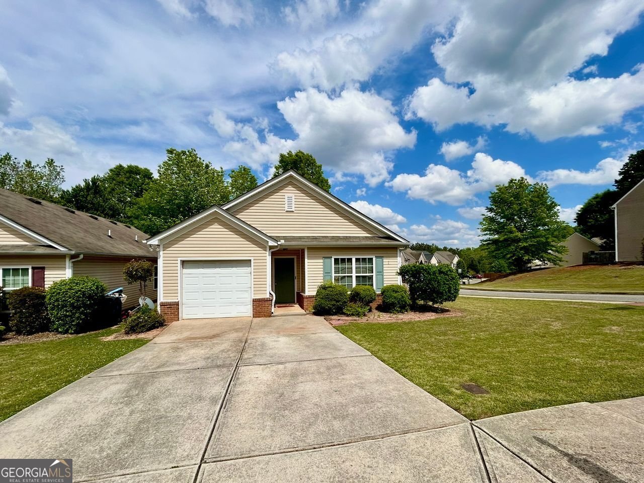 320 LITTLE CREEK Road Lawrenceville - 28