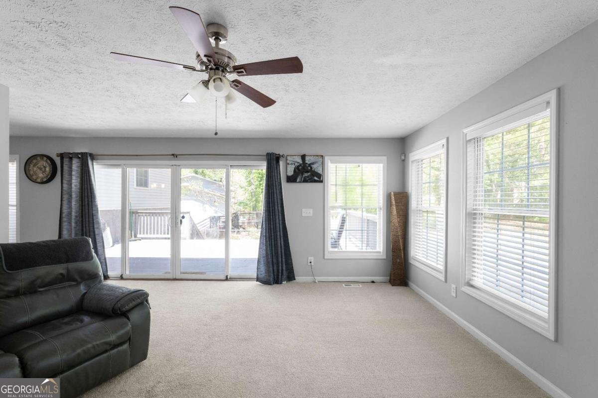 8876 Ashwood Drive Riverdale - 30