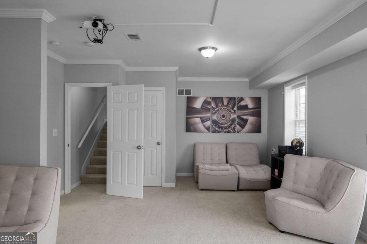 8876 Ashwood Drive Riverdale - 35