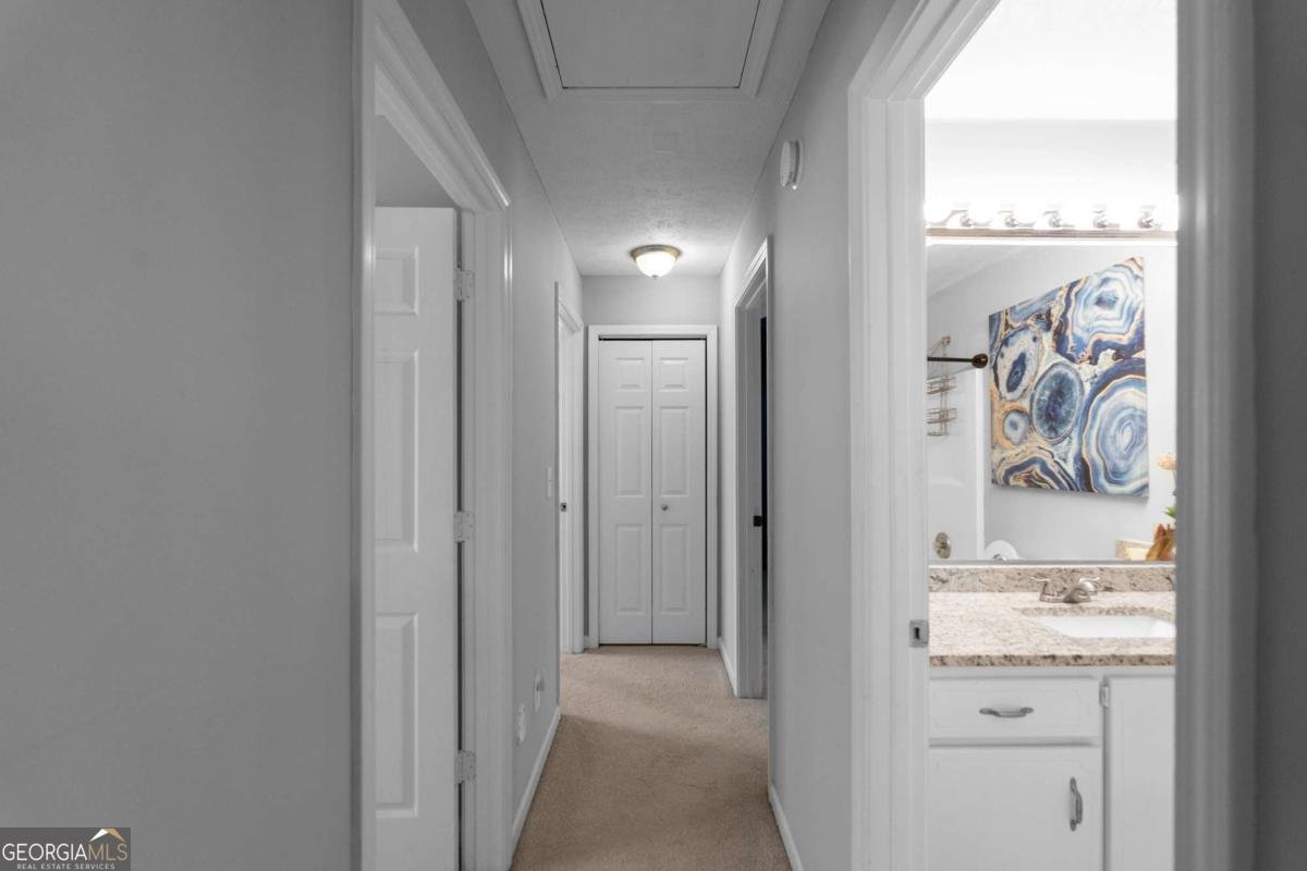 8876 Ashwood Drive Riverdale - 43