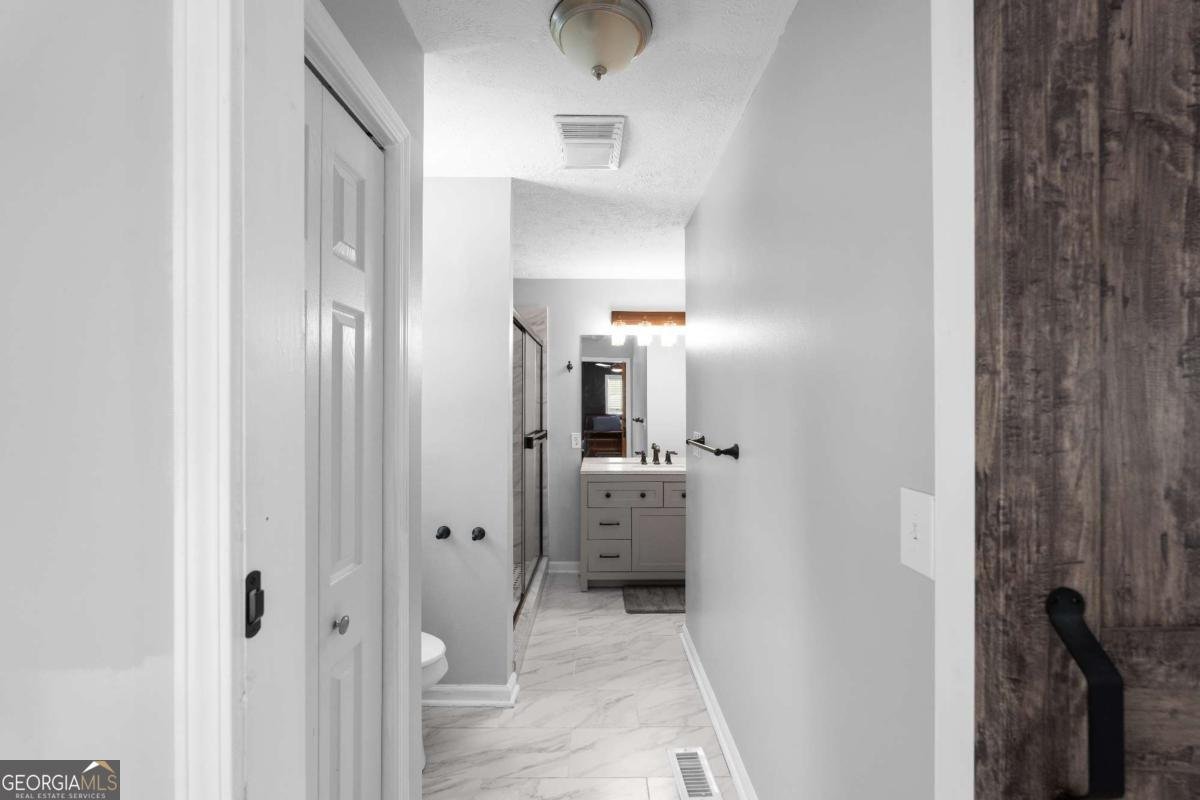 8876 Ashwood Drive Riverdale - 49