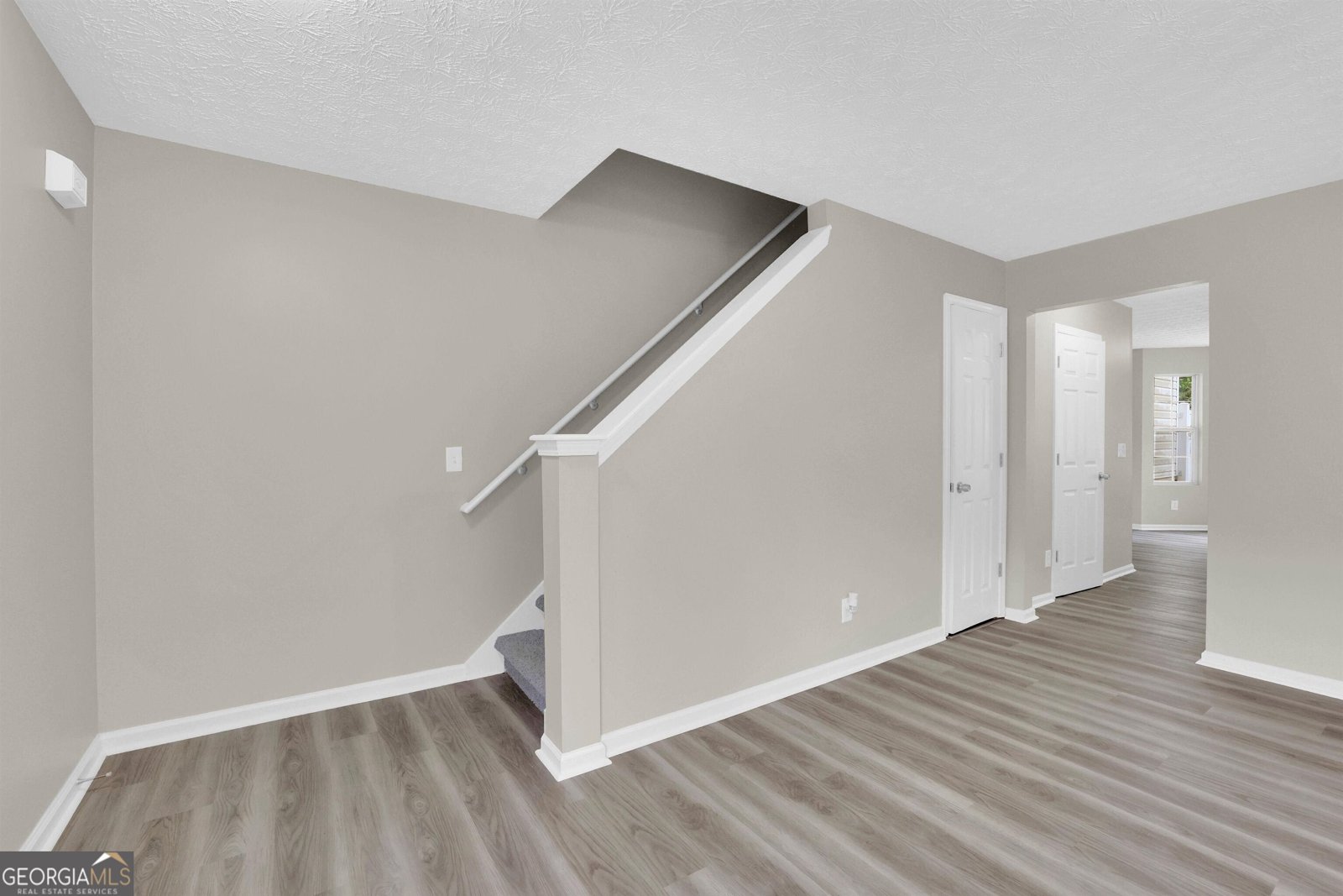1372 Hollenbeck Lane Riverdale - 3