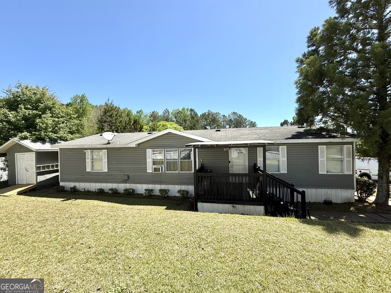 750 Six Flags Road Austell - 1