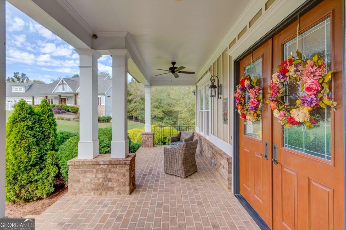 624 Skyland Drive Hoschton - 3