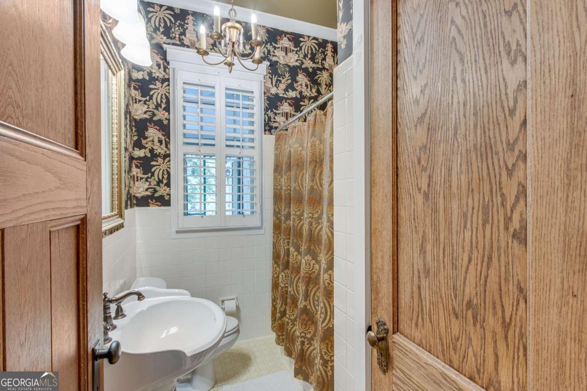 1616 Blue Ridge Drive Gainesville - 48