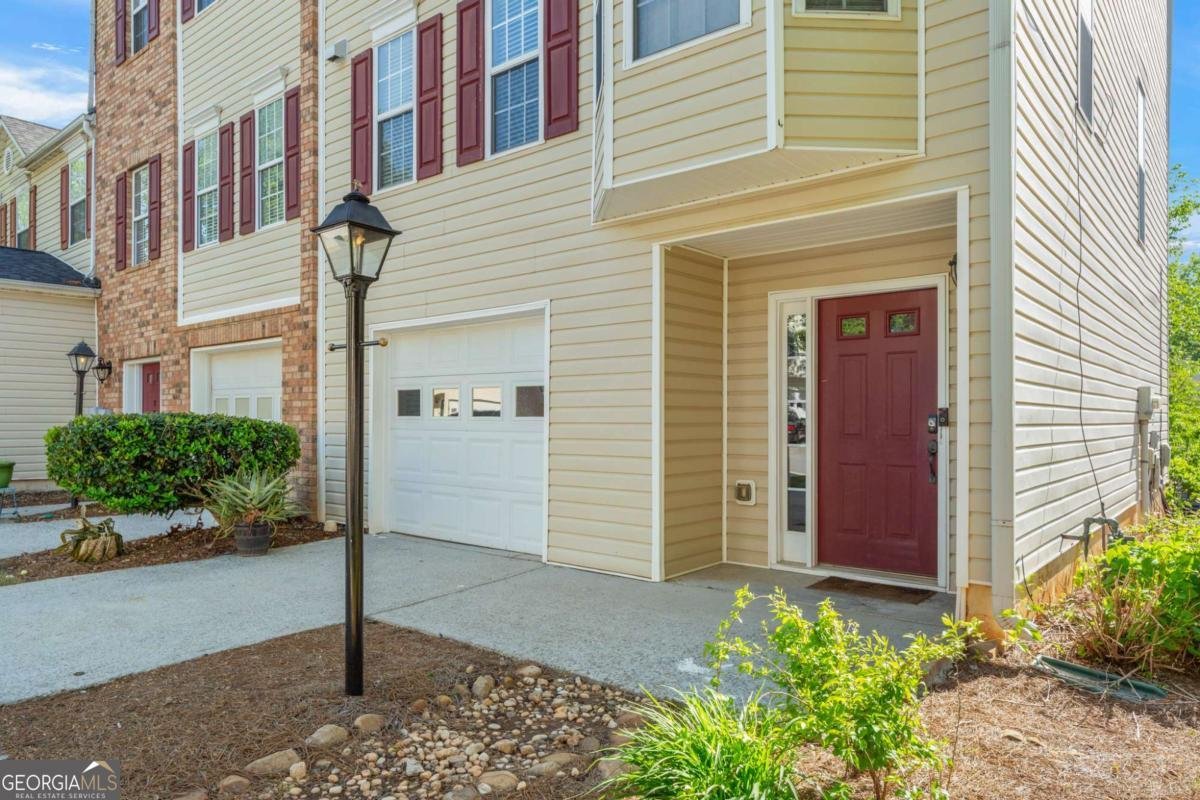745 Abbotts Mill Court Duluth - 2