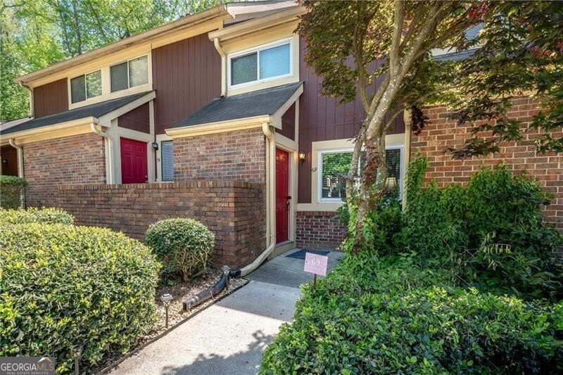 69 Country Place Court Alpharetta - 1