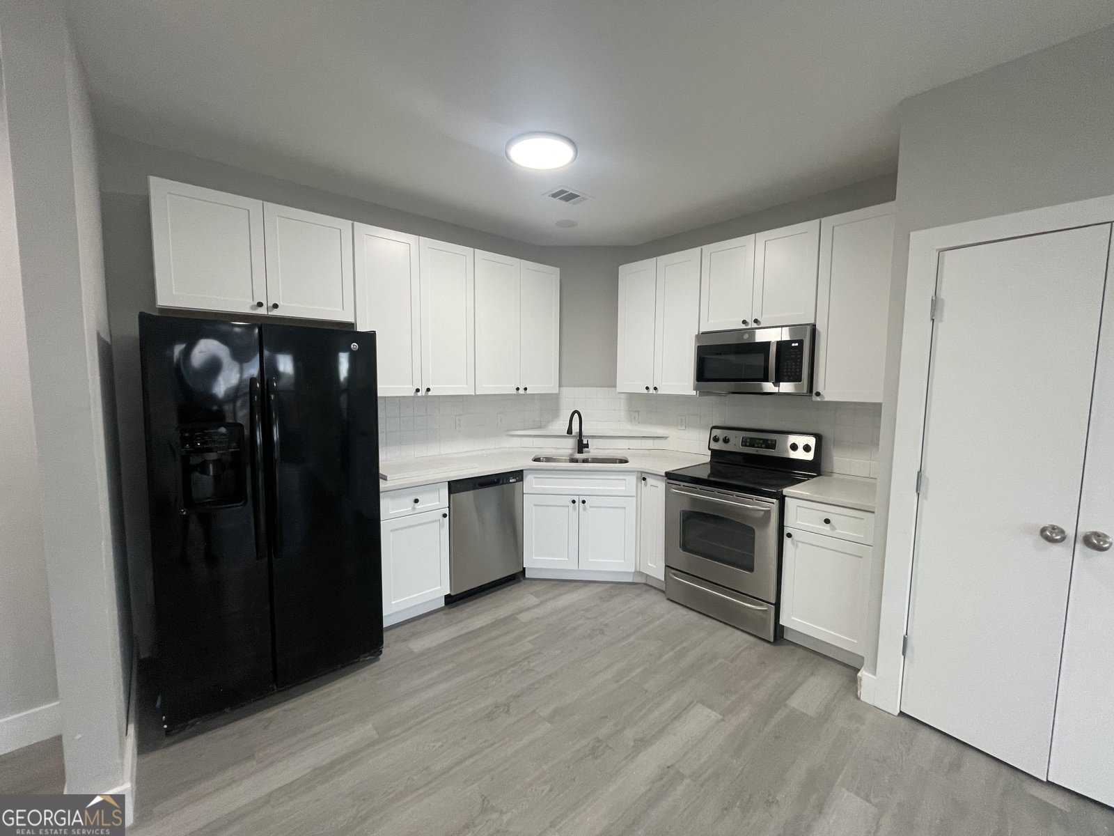 898 Oak Street Atlanta - 3