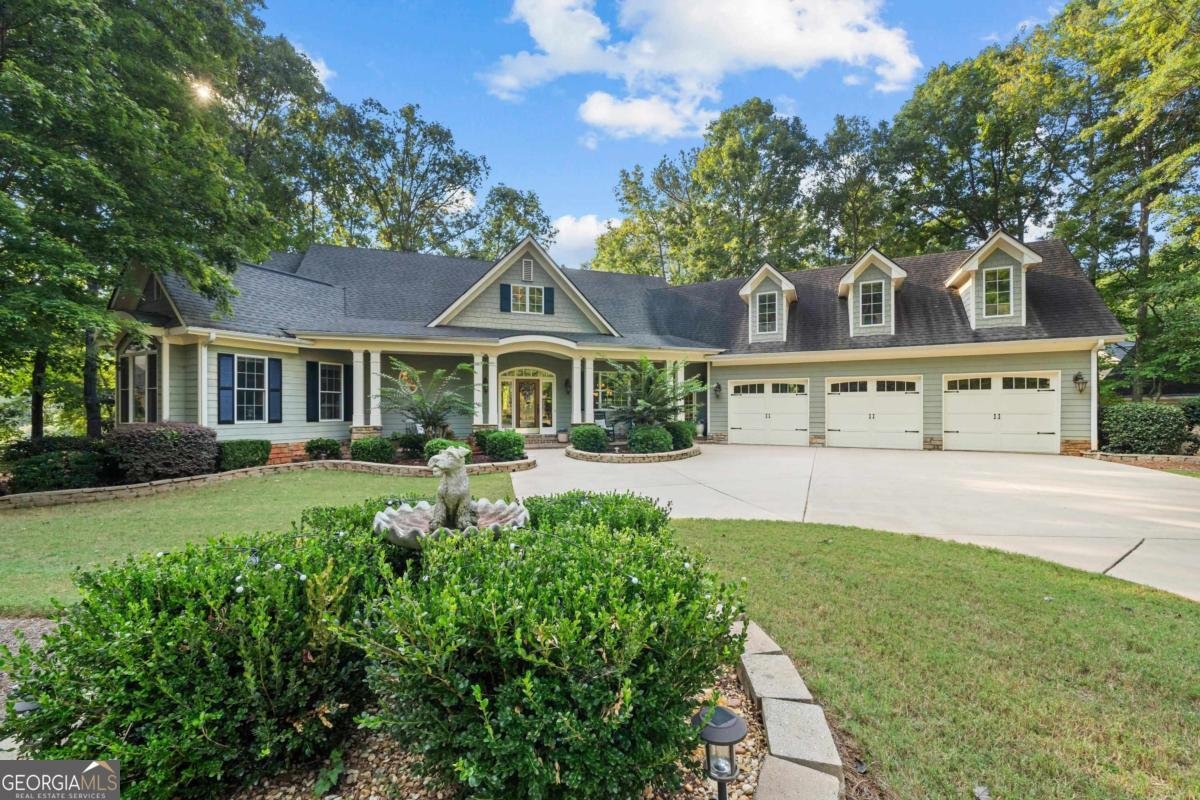 1020 Peachtree Court Greensboro - 1