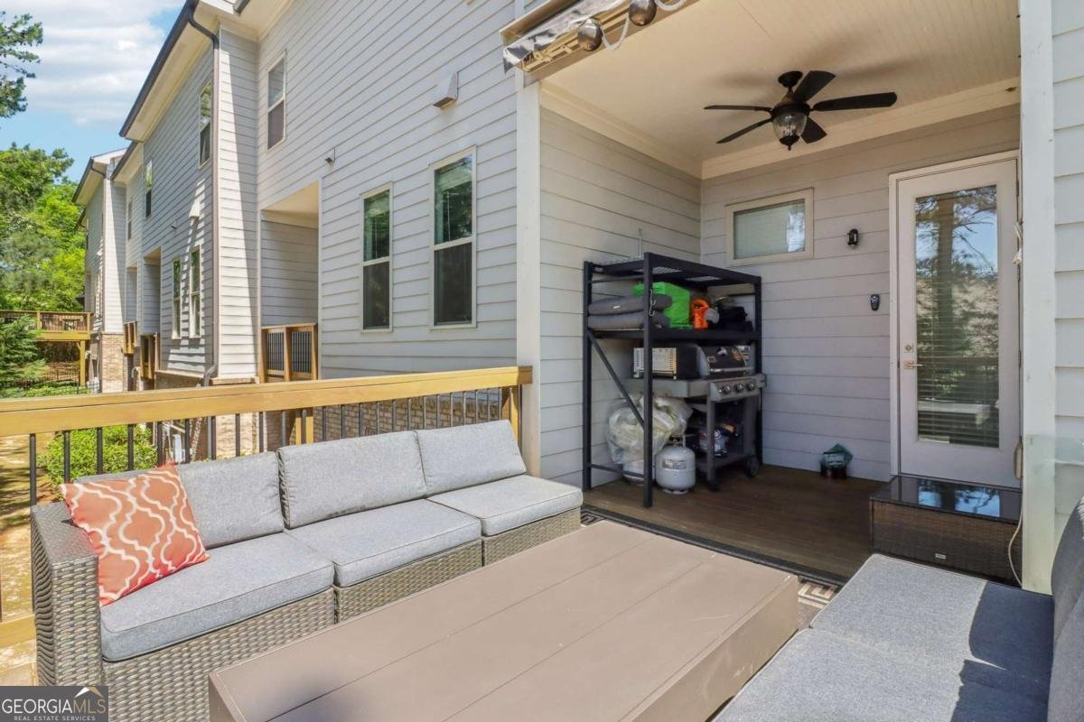 823 Canterbury Overlook Atlanta - 32