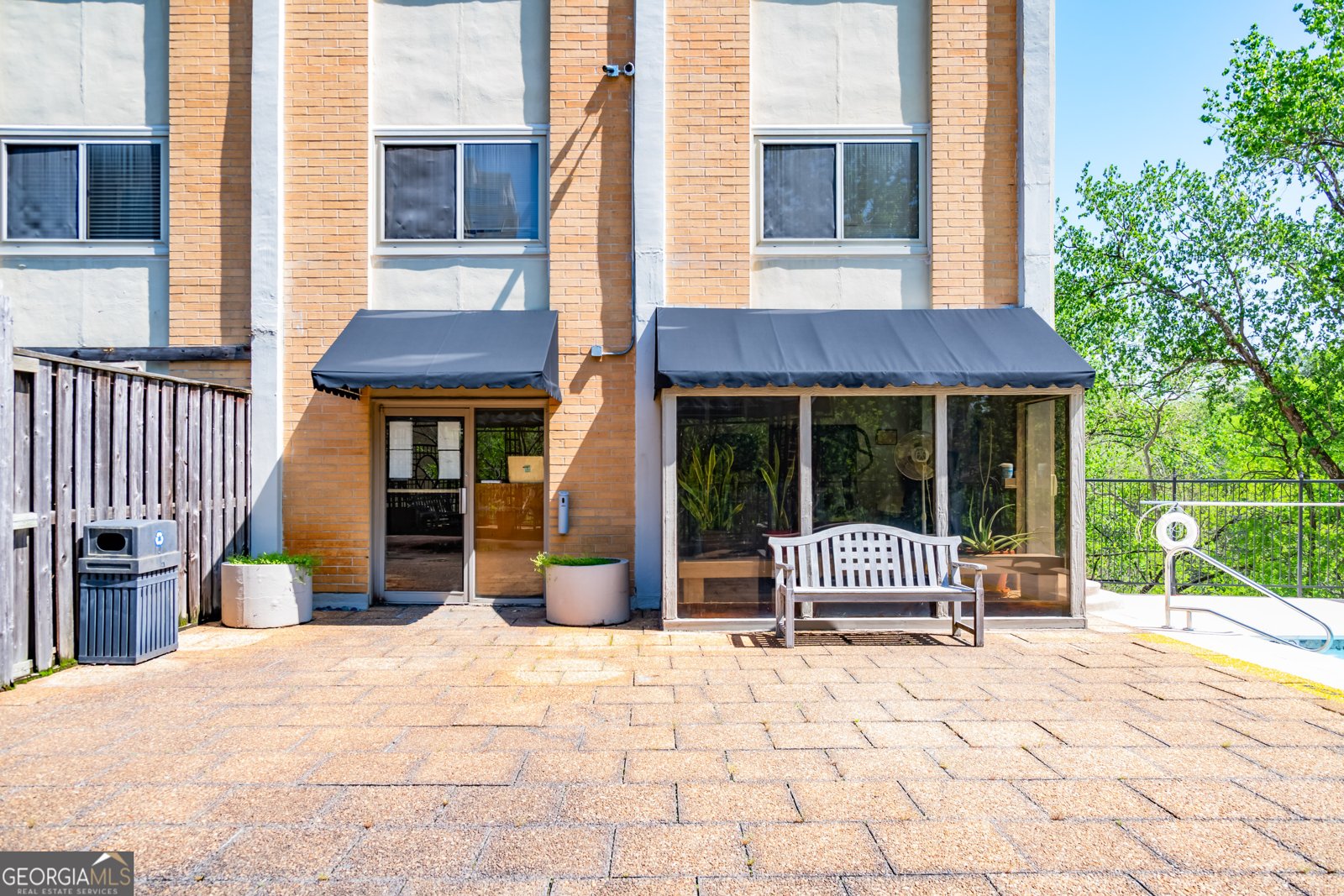 2285 Peachtree Road Atlanta - 22